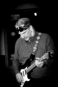 Portraits - Muzikant tijdens oefen sessie